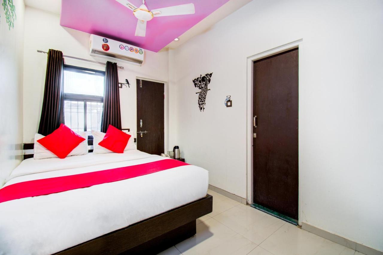 Oyo 11548 Hotel Mrunal Palace Aurangabad  Eksteriør billede